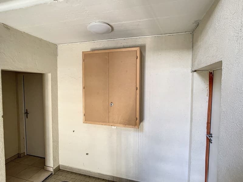 Rental Building (4)