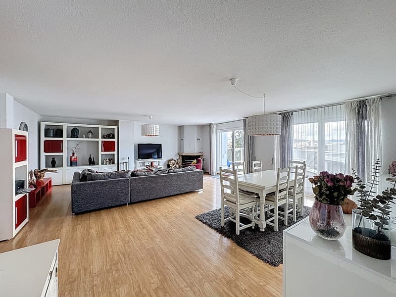 Penthouse apartment with 5.5 rooms, two terraces and two balconies (3)