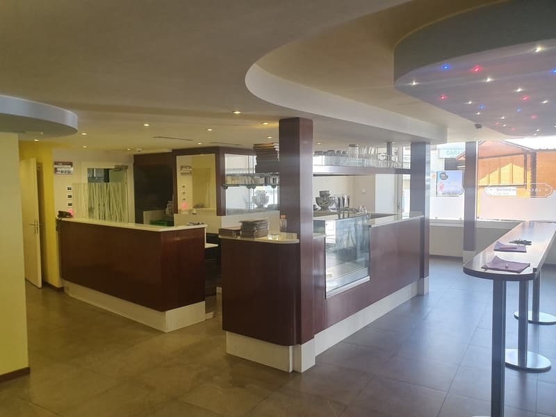 Ristorante nel centro di Aigle (2)