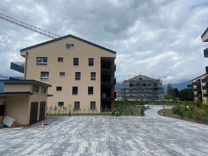 Interior parking space for rent in Aigle (2)