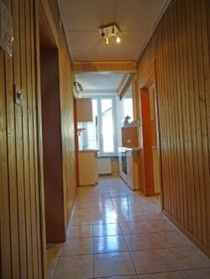 2.5 pièces au 1er étage (6)