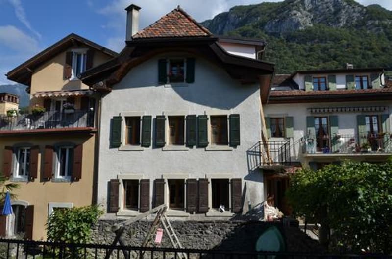 Appartement en duplex de 4.5 pièces entièrement rénové au 1er étage (1)