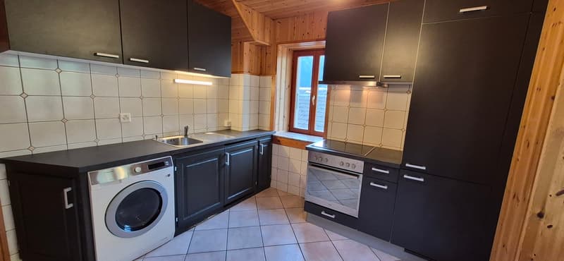Appartement de 3 pièces dans une ancienne maison villageoise (6)