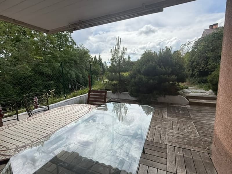 Appartement à Savigny, 5,5 pièces avec balcon et terrasse (2)