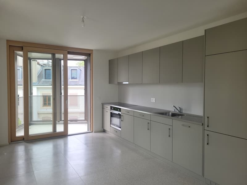 Appartement 3,5 pièces avec balcon, situé au 4ème étage. (3)