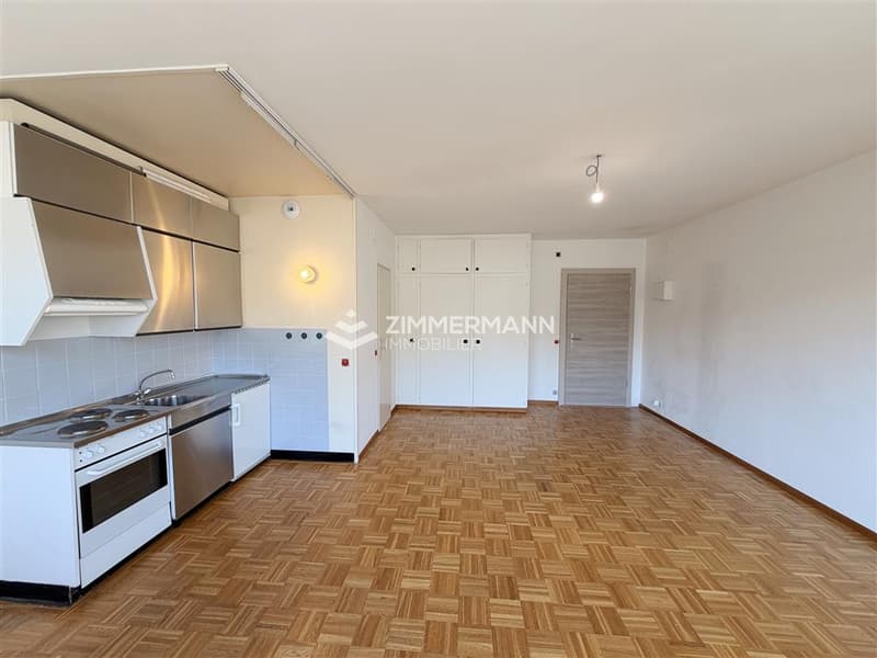 Piece à vivre + cuisine vue 2