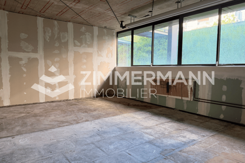 Large commercial space of 350 m² in Ecublens - A space with great potential for your activity (7)