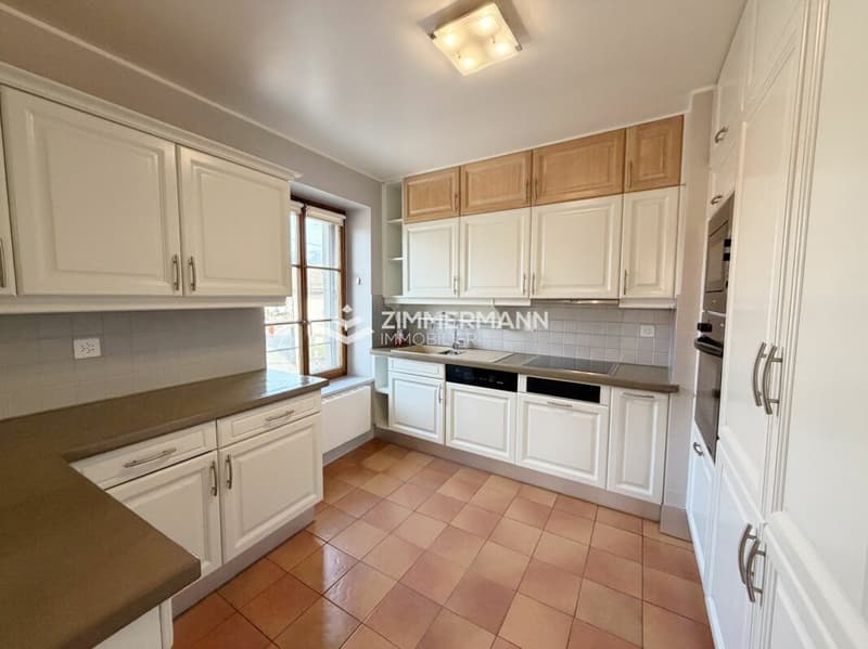 Duplex 7,5 pièces à Russin (5)