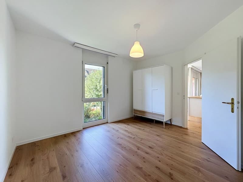 Appartement rénové, lumineux et parfaitement situé à Ecublens (10)