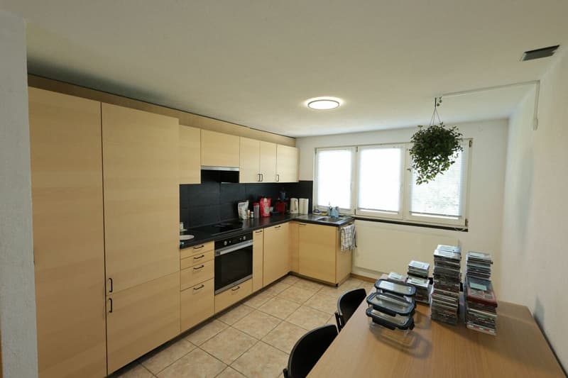 Exclusive - Charming 7.5 room house with 2'000 m2 plot (19)