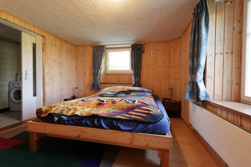 Exclusive - Charming 7.5 room house with 2'000 m2 plot (14)