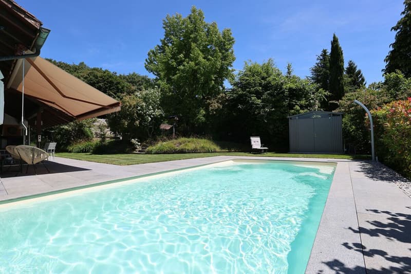 Beautiful renovated house with 7.5 rooms and outdoor pool (3)