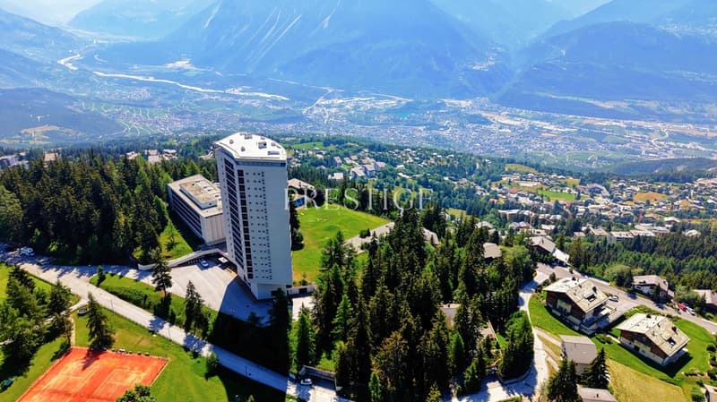 Ski in&out Duplex 3 Zimmer in der Tour de Super-Crans – Panoramablick & Hotel-Services (16)