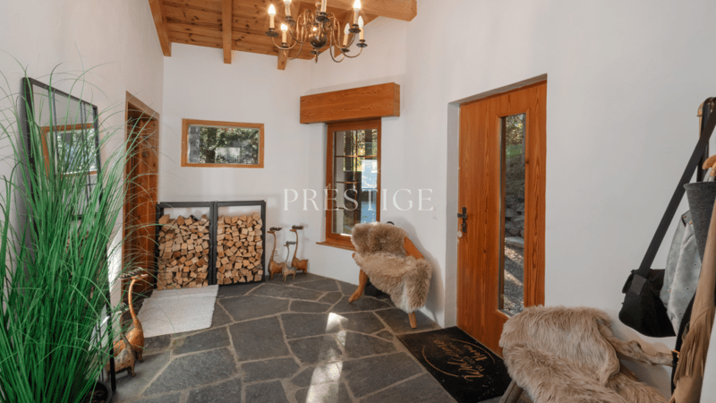 Exceptional chalet with private SPA – Mayens d’Arbaz, Valais (15)