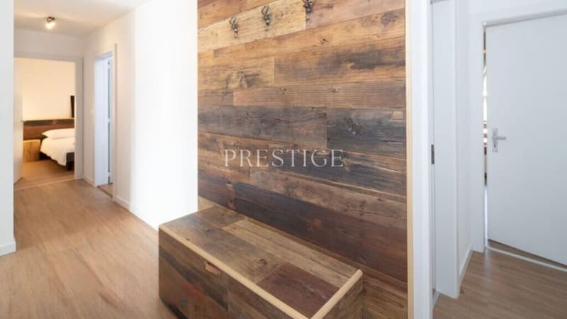Five-room apartment in the center of Crans-Montana (12)