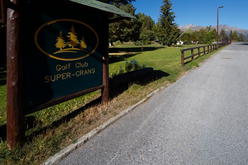3.5pces en SI avec vue panoramique sur les montagnes – Crans-Montana (23)