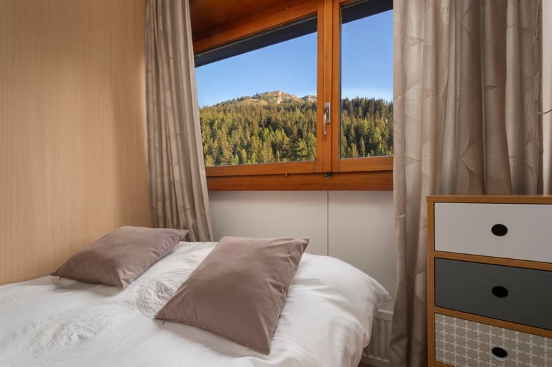 3.5pces en SI avec vue panoramique sur les montagnes – Crans-Montana (10)