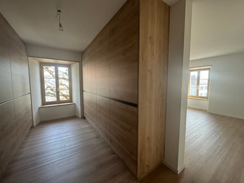 Magnifico appartamento di 4,5 locali con balcone al secondo piano (9)