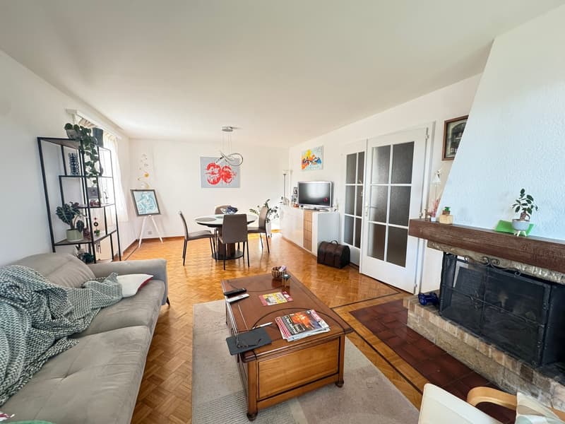 Vier-Zimmer-Wohnung mit Terrasse in ruhiger Nachbarschaft (6)