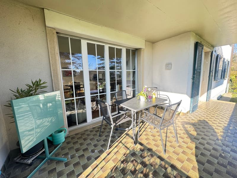Vier-Zimmer-Wohnung mit Terrasse in ruhiger Nachbarschaft (3)