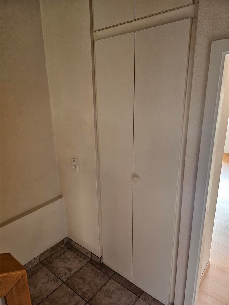 Prächtige Doppelhaushälfte in Wohngebiet (14)