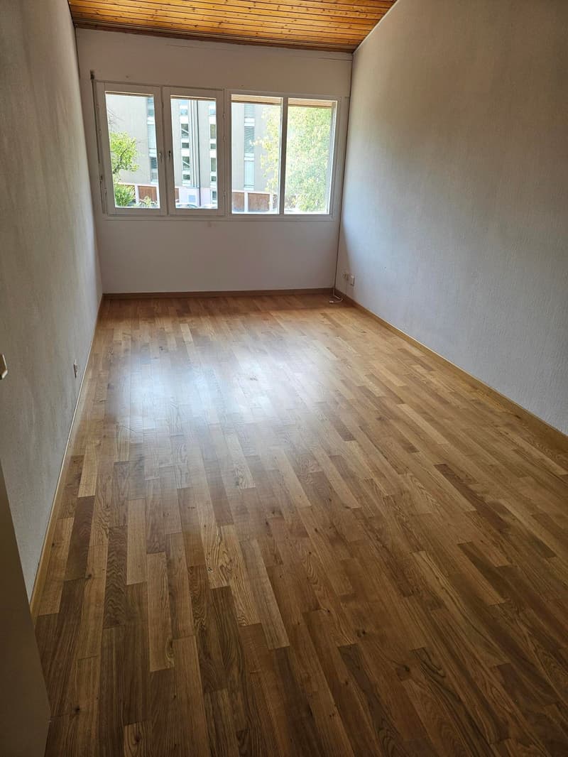 Prächtige Doppelhaushälfte in Wohngebiet (9)