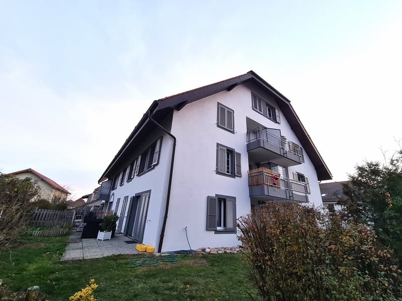 Joli studio de 33 m2 avec balcon (1)