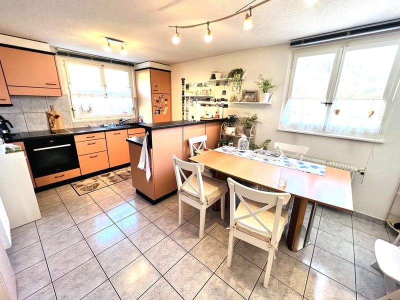 Offerta unica! Casa spaziosa da ristrutturare - 2 appartamenti di 6.5 locali (2)