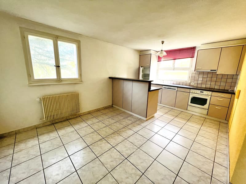 Offerta unica! Casa spaziosa da ristrutturare - 2 appartamenti di 6.5 locali (10)