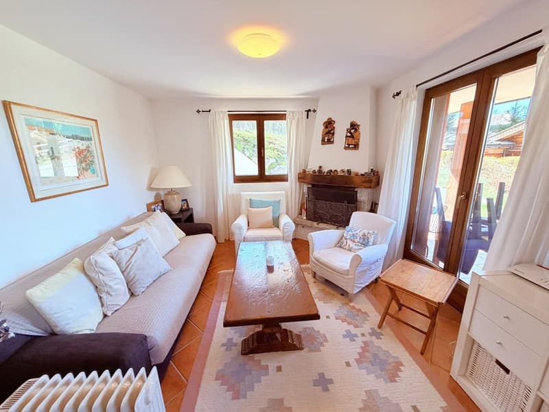 Prächtige 3.5 Zimmer Wohnung in Crans-Montana - Geräumig & hell - Ruhige Lage - Schöne Aussicht - Große Terrasse (1)