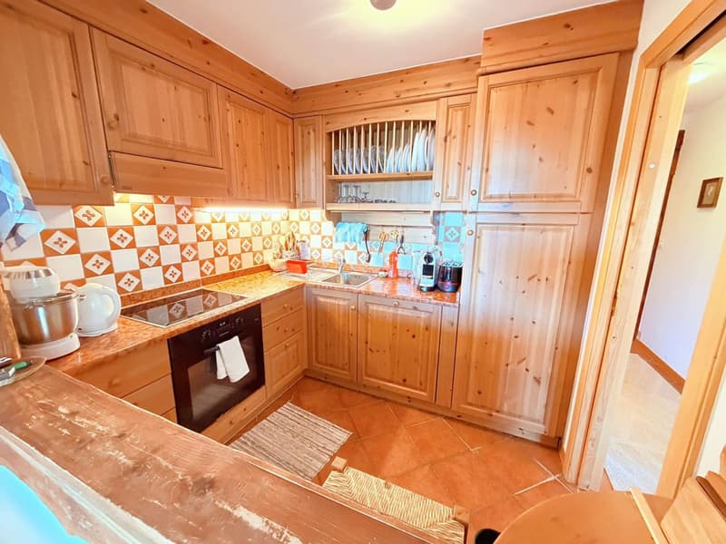 Prächtige 3.5 Zimmer Wohnung in Crans-Montana - Geräumig & hell - Ruhige Lage - Schöne Aussicht - Große Terrasse (6)
