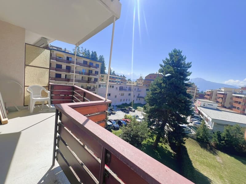 Magnifique 3.5 pièces - Spacieux et lumineux - Idéalement situé - Belle vue - Lieu calme (16)