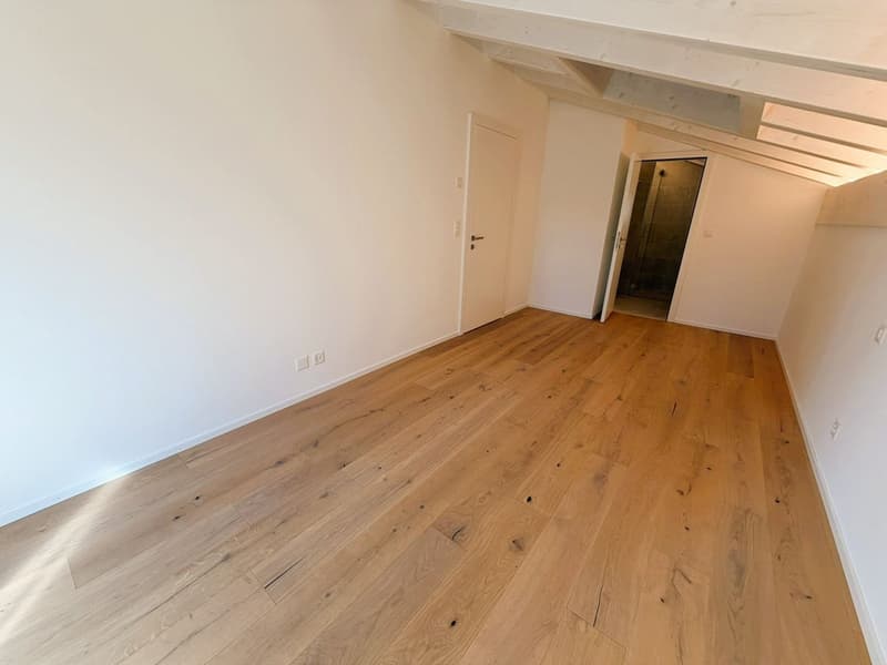 Chalet de 4.5 pces - Neuf - Très cosy - Spacieux et lumineux - Endroit très calme - Bien situé (7)