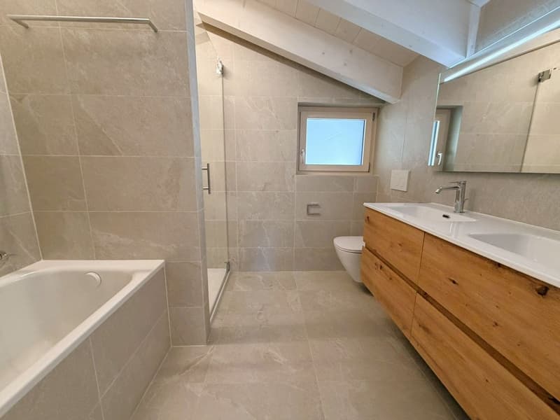 Chalet de 4.5 pces - Neuf - Très cosy - Spacieux et lumineux - Endroit très calme - Bien situé (8)