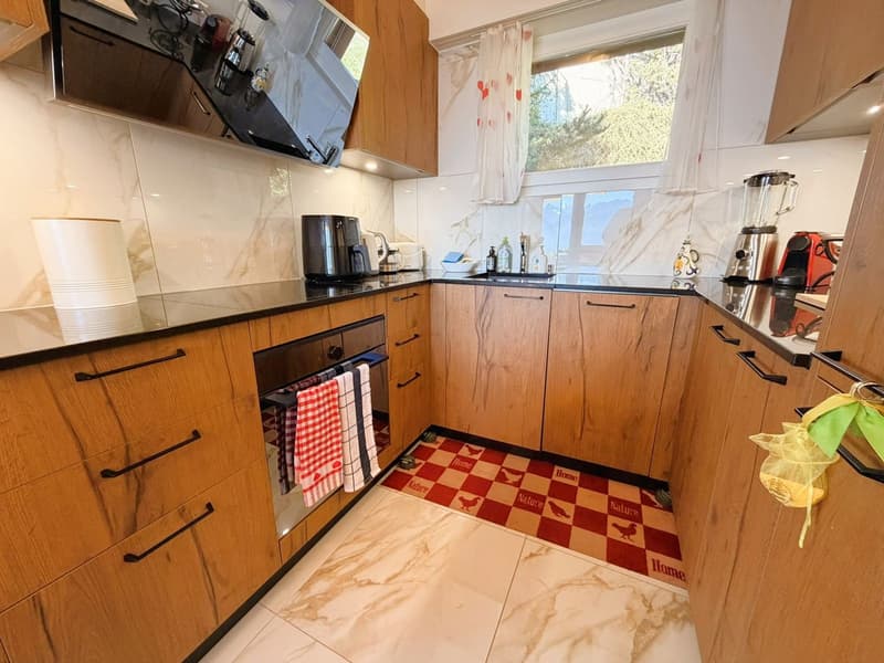 Magnifique duplex de 4.5 pces - Spacieux et lumineux - Lieu très calme - Superbe vue - Bien situé (7)