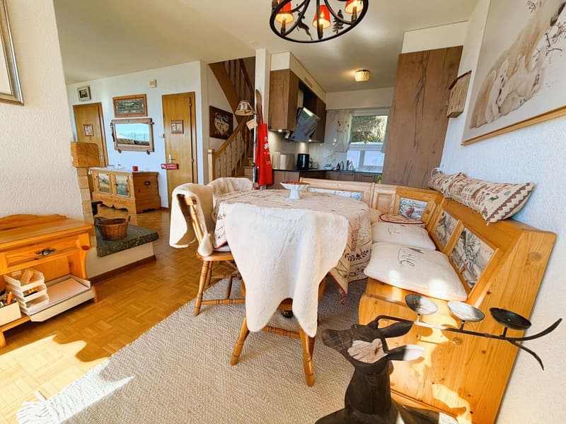 À LA SAISON : Magnifique duplex de 4.5 pces - Spacieux et lumineux - Lieu calme - Superbe vue (6)