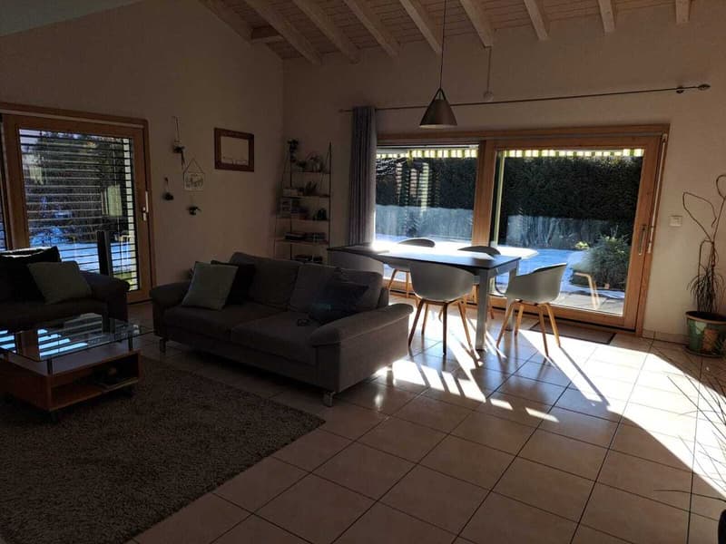 Belle villa sur parcelle de 612 m2 (5)