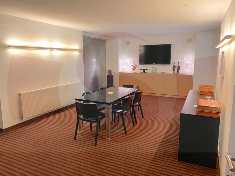 Commercial premises (5)