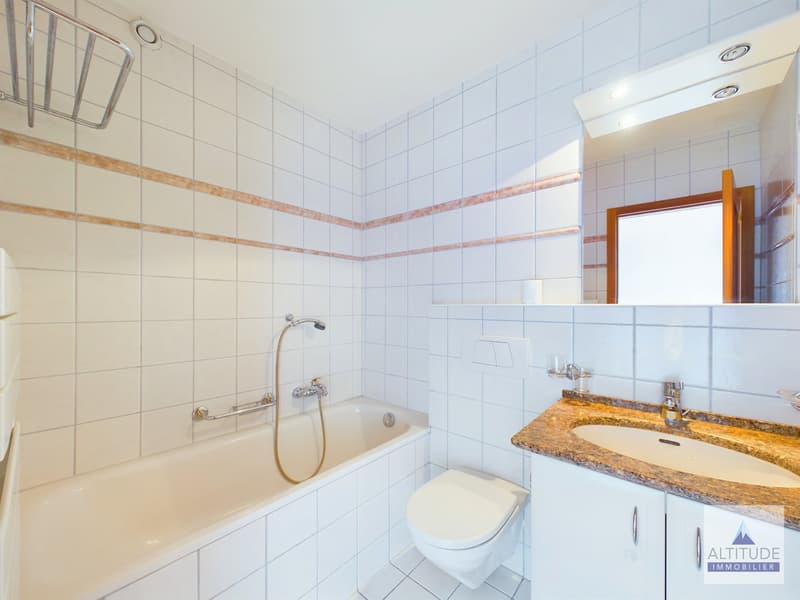 Charmant appartement de 2,5 pièces à Crans-Montana avec vue panoramique (6)