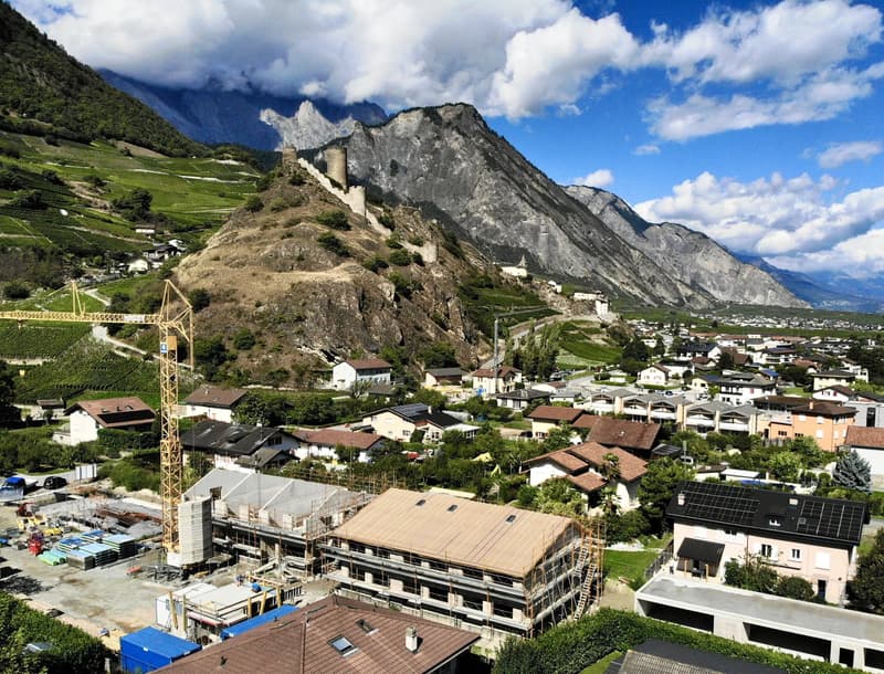 VILLA A SCHIERA LUSSOSA DI 181 M2 (9)