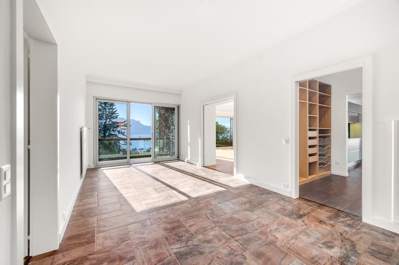 Propriété contemporaine rénovée avec vue panoramique à Chernex (4)