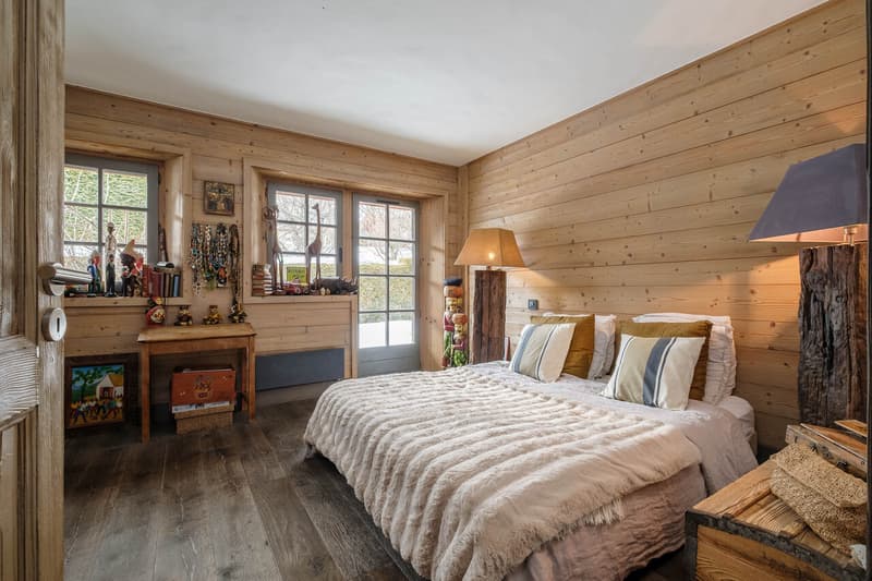 Charmant appartement en rez de jardin à Demi Quartier (10)