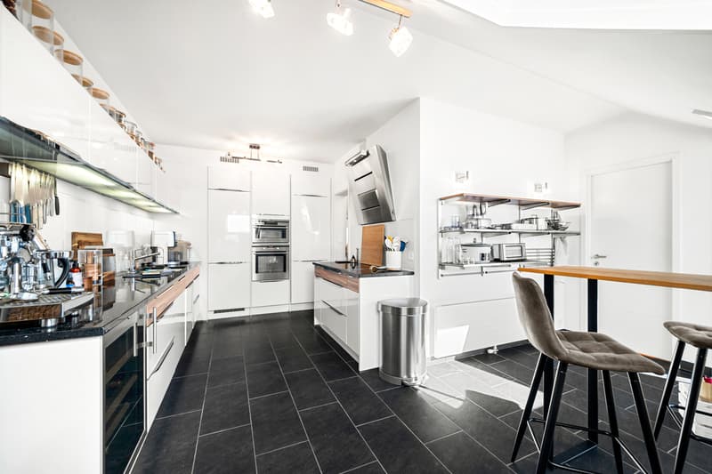 Bel attique en duplex au coeur de Champel (7)
