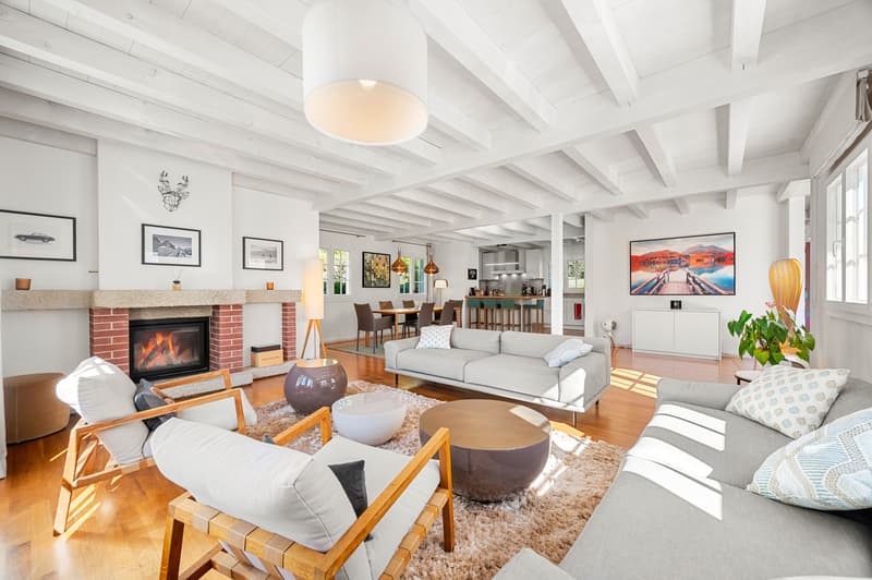 Superbe villa de 400 m² avec piscine, située à Gingins (6)