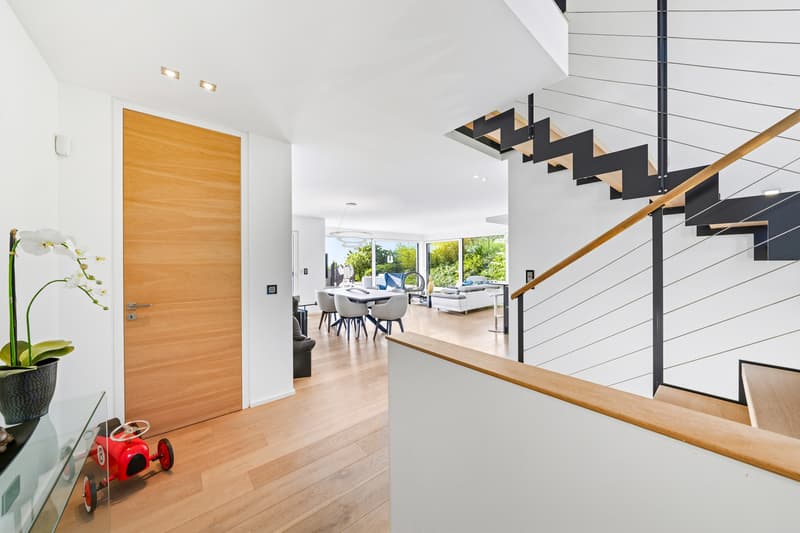 Superbe villa d'architecte avec vue panoramique à Lully (4)