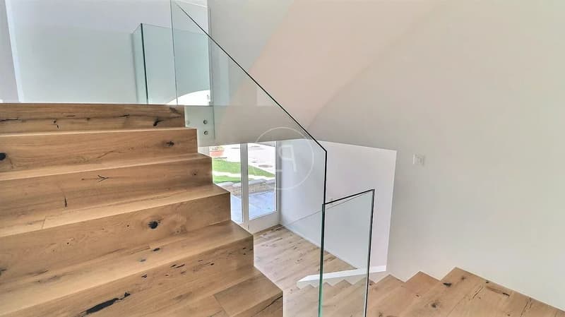 Appartamento duplex ristrutturato con vista lago vicino a Rolle (5)