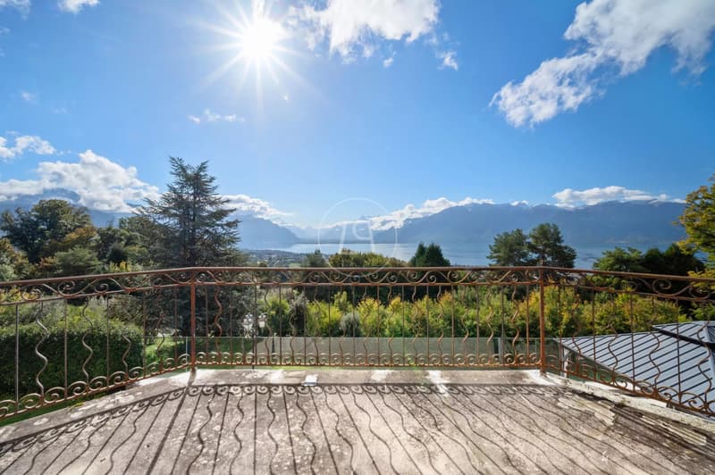 Tenuta eccezionale con vista sulla Riviera, vista mozzafiato sul lago (1)