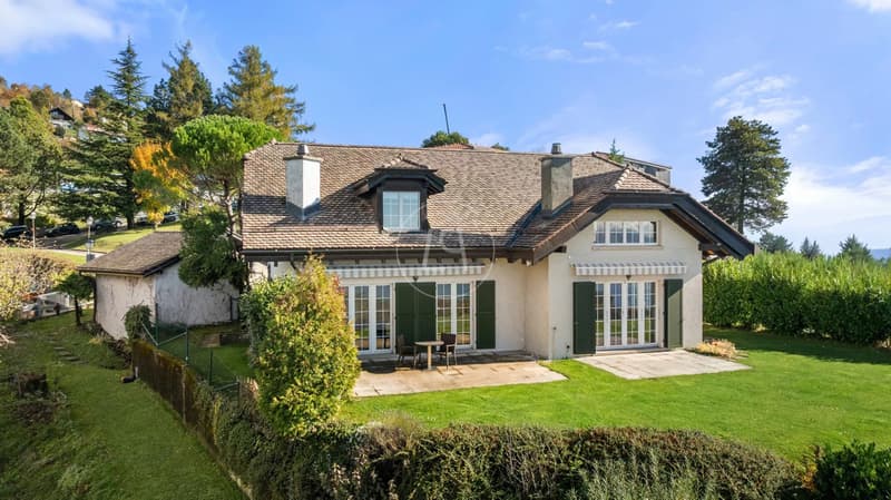 Villa molto bella con vista panoramica a Grandvaux (4)