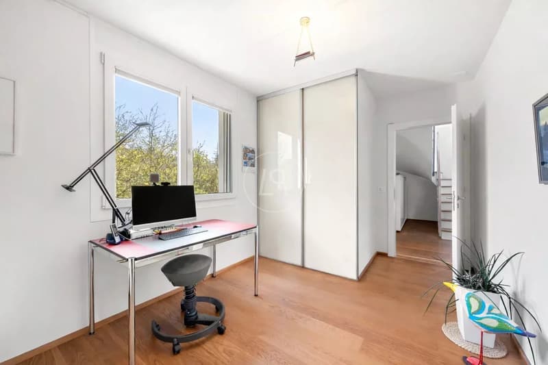 Magnifico duplex moderno e penthouse con vista sul lago a Losanna (6)