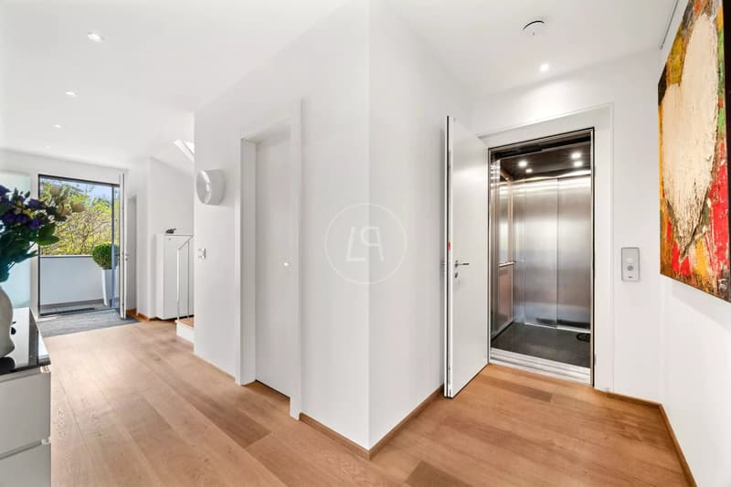 Magnifico duplex moderno e penthouse con vista sul lago a Losanna (4)